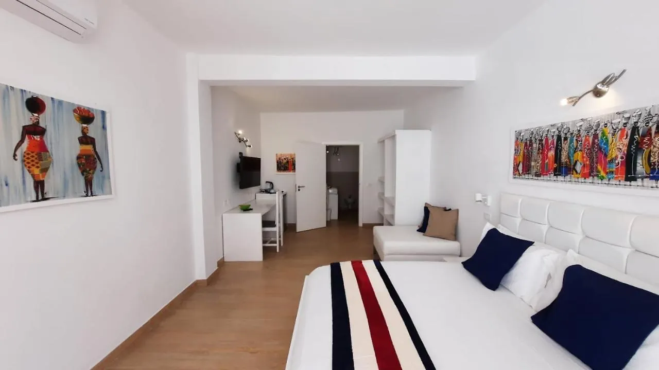 Appart hôtel Branco Suites - Rooms & Holiday Apartments Santa Maria