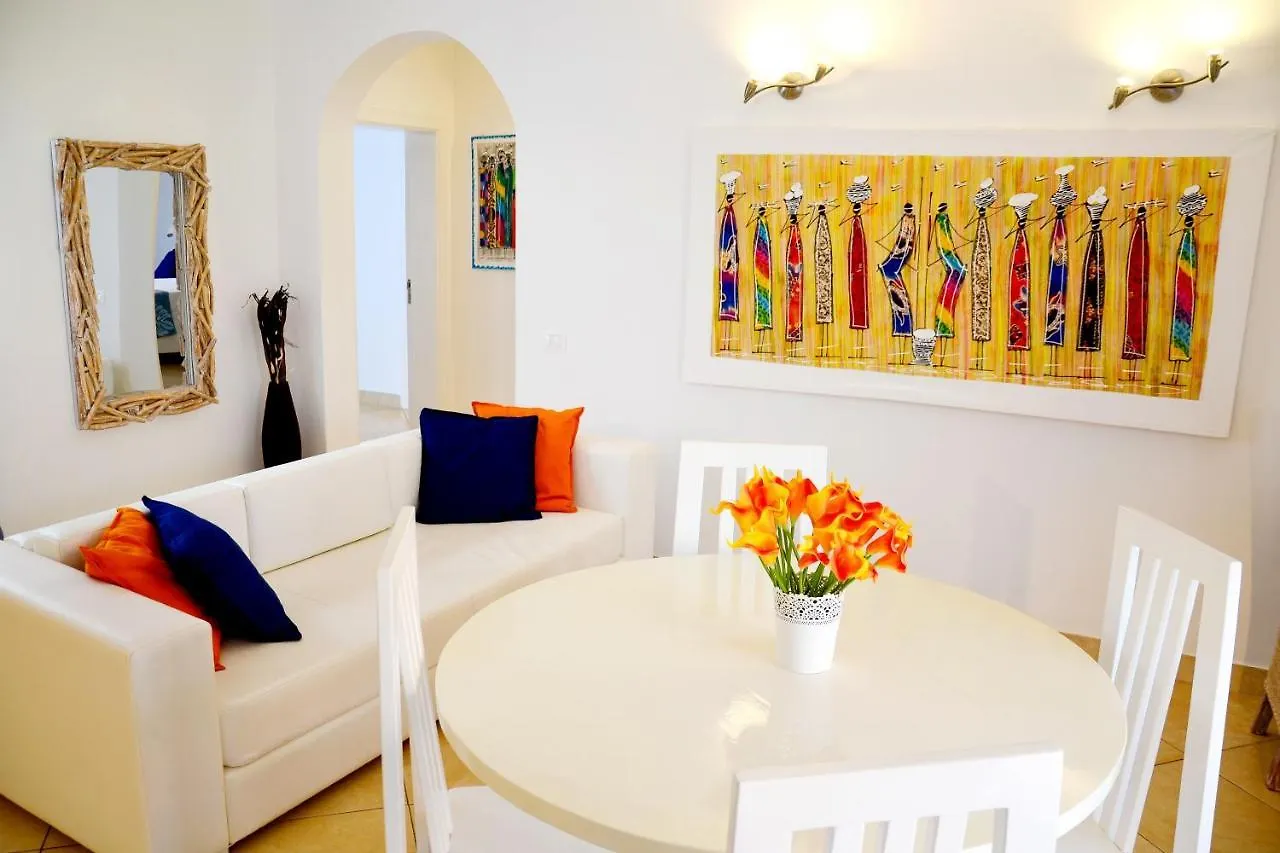 Branco Suites - Rooms & Holiday Apartments Santa Maria
